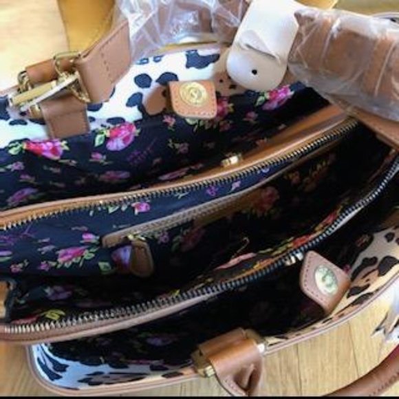 Betsey Johnson Large Satchel w/ Scarf - Picture 5 of 5